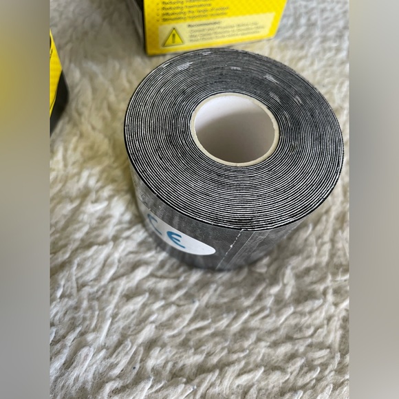 Physix Gear Sport Kinesiology tape - 3 unopened rolls - color: Black - Picture 3 of 14